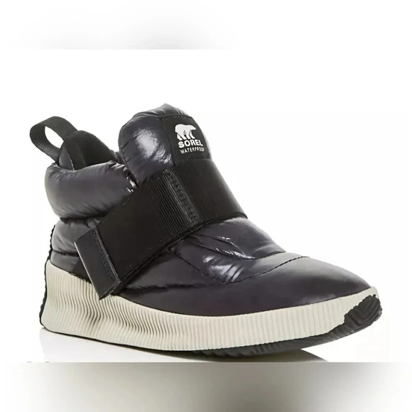 Sorel Shoes - Sorrel out n about puffy waterproof booties. womens size 10